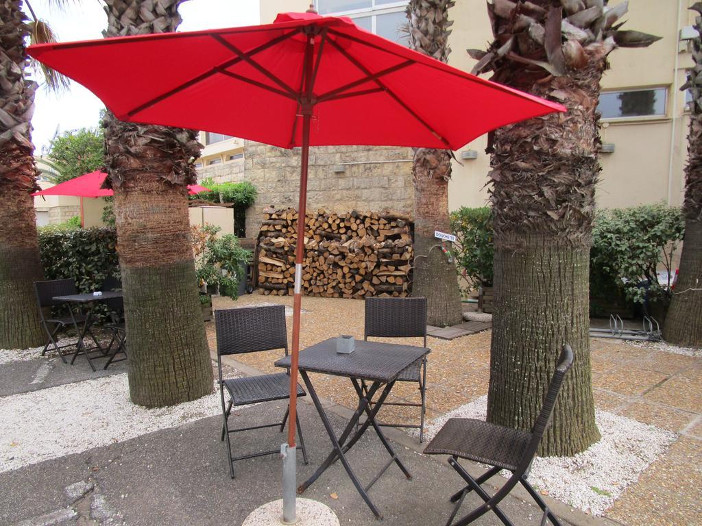 Hotel Azur Bord De Mer La Grande-Motte Buitenkant foto