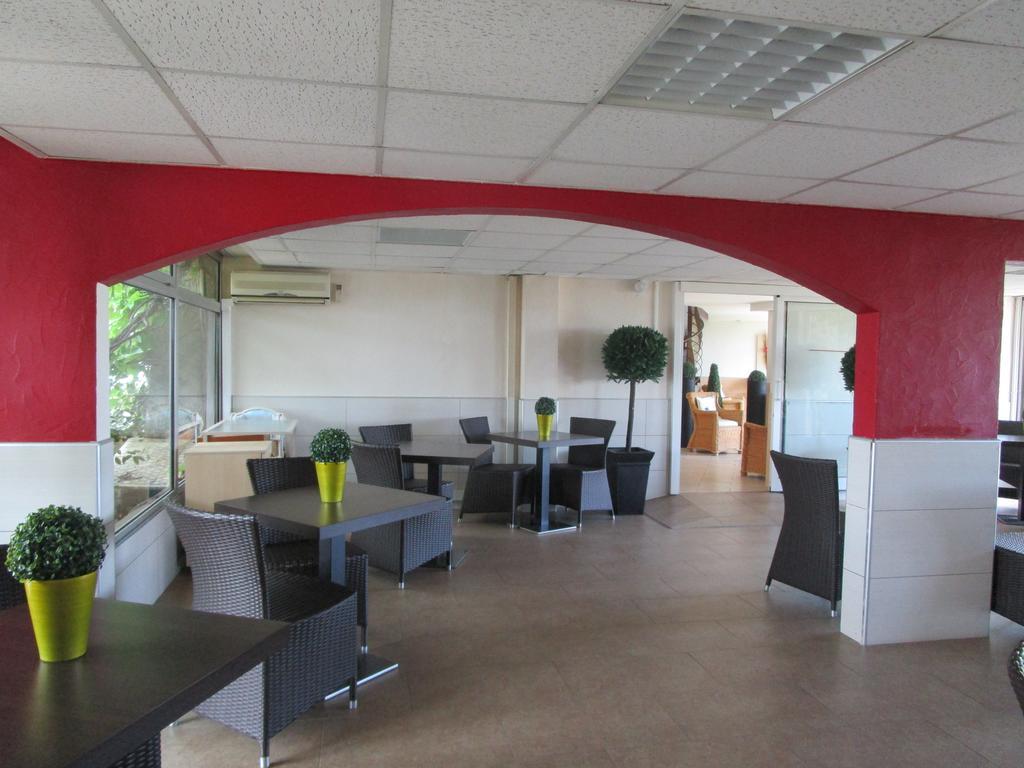 Hotel Azur Bord De Mer La Grande-Motte Buitenkant foto
